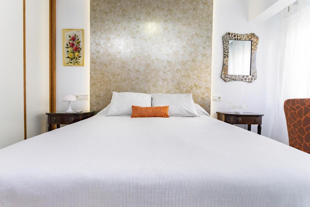 Livemalaga Modern & Vintage Malagueta Apartment Екстериор снимка